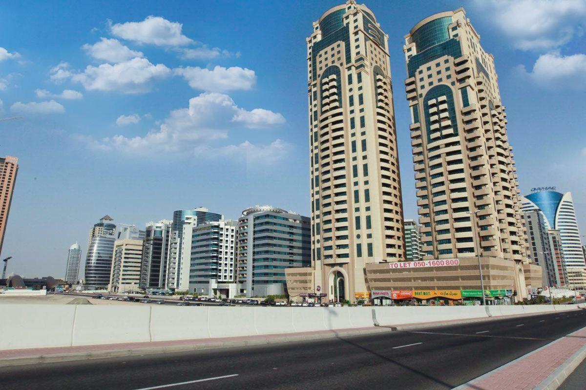 Nomad Partition Room In Barsha Heights 3 Mins To Icm Metro دبي المظهر الخارجي الصورة